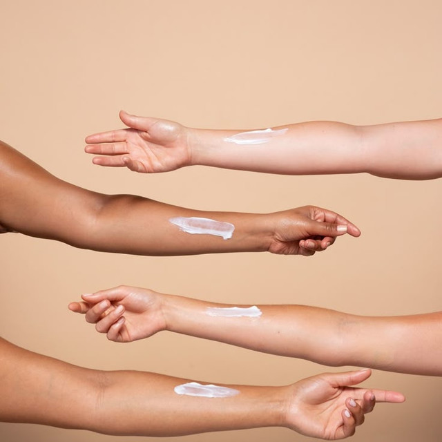 โลชั่นโทนอัพ ผิวขาวใสแบบเข้าใจจริง