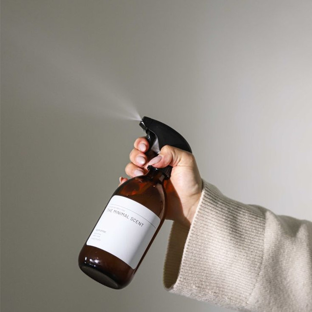 เลือกกลิ่นสเปรย์ปรับอากาศให้บ้านหอมถูกมู้ด