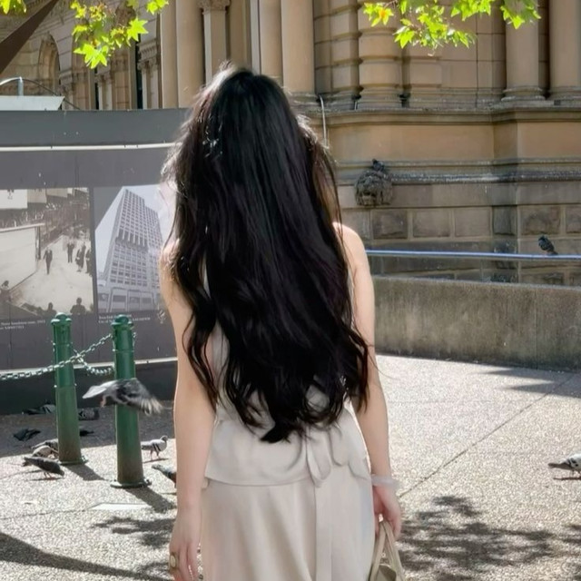 คู่มือดูแลผมยาวให้หนาและแข็งแรง