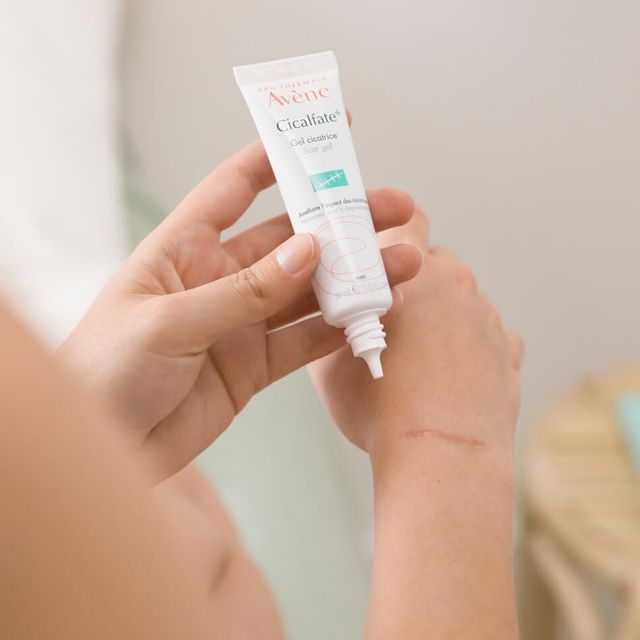 ยาทาแผลเป็น ตัวช่วยผิวเรียบเนียน ลดรอยได้จริง