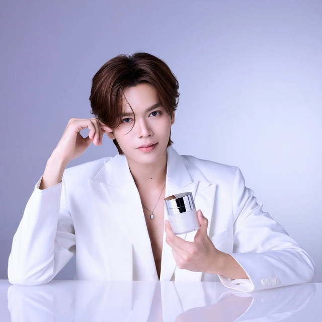 DR.Ally Blue Rose Cream เปิดตัวพรีเซ็นเตอร์ใหม่ มาร์ค จิรันธนิน 