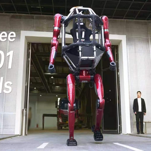 จีนเปิดตัวหุ่น Mecha จริง ราคา 21 ล้านบาท