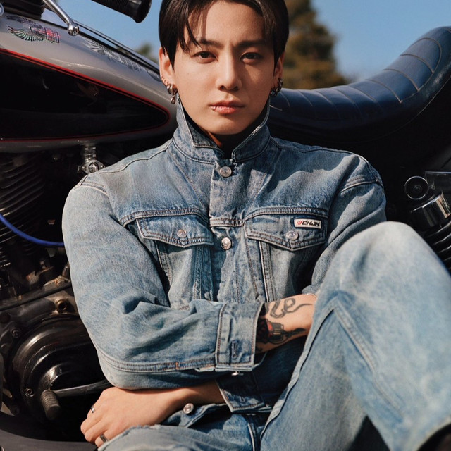 JungKook for Calvin Klein Pop-Up เปิดแลนด์มาร์กแฟชั่นใหม่กลางกรุง