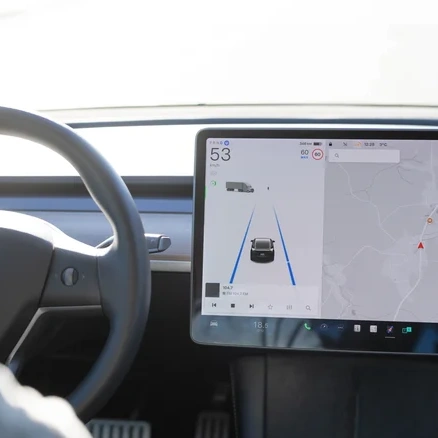 Tesla พุ่งชนบ้านในเท็กซัส เสียชีวิต 1 ราย สหรัฐฯ เปิดสอบทันที