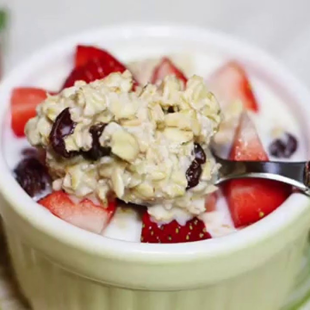 คอเลสเตอรอลสูงกินอะไรดี? 4 อาหารช่วยดูแลหัวใจและลดไขมันเลว
