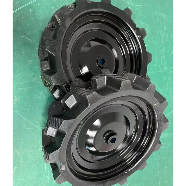 ล้อยางตันลายศร14นิ้วดุมในตัว17มิลลิ่ม6มิลรถตัดหญ้าบังคับวิทยุ