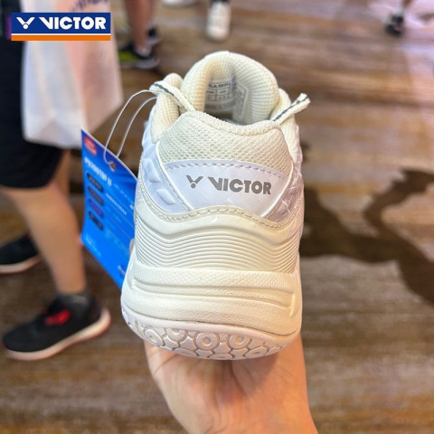 VICTOR  รองเท้าแบดมินตันผู้ชายและผู้หญิง มืออาชีพเบาพิเศษดูดซับแรงกระแทก A170 รุ่นที่สอง Image6