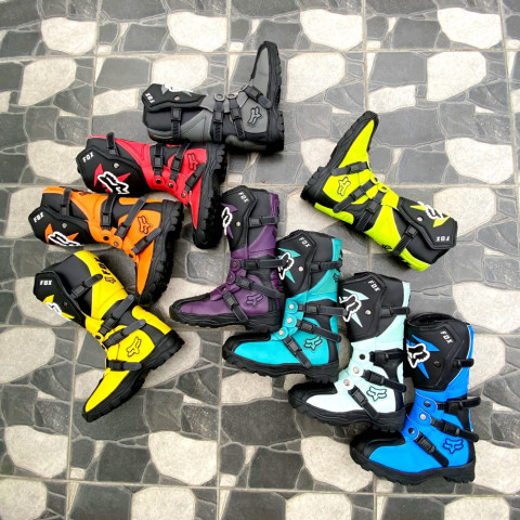 CROSS SHOES / MX SHOES / รองเท้า MOTOCROSS / TRAIL / รองเท้า ENDURO / รองเท้า ADVENTURE / รองเท้า ENDURO / รองเท้า MOUNTAIN / รองเท้า GTX / TOURING รองเท้า MOTORCYCLE / รองเท้า SV - SFSV-M Image4