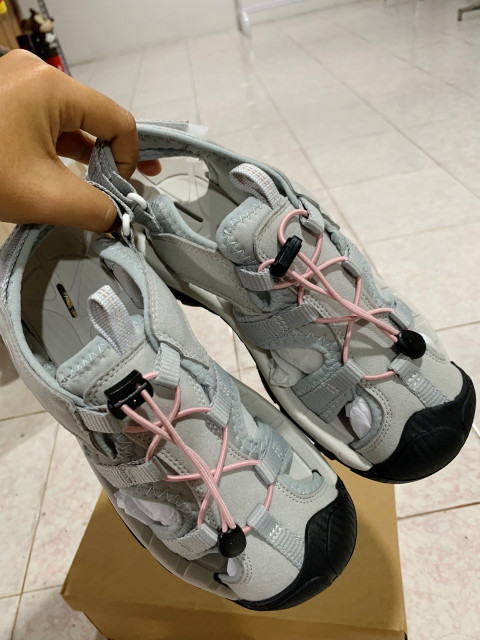 CAMEL กลางแจ้งผู้หญิงฤดูร้อนที่เดินทางมาพักผ่อนเป่าโถวรองเท้าแตะรองเท้าชายหาดระบายอากาศกันลื่นสวมทนรองเท้าน้ํา Image6