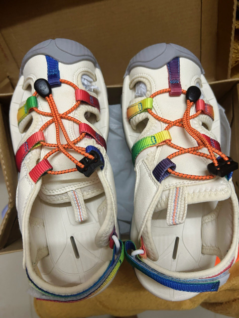 CAMEL กลางแจ้งผู้หญิงฤดูร้อนที่เดินทางมาพักผ่อนเป่าโถวรองเท้าแตะรองเท้าชายหาดระบายอากาศกันลื่นสวมทนรองเท้าน้ํา Image2