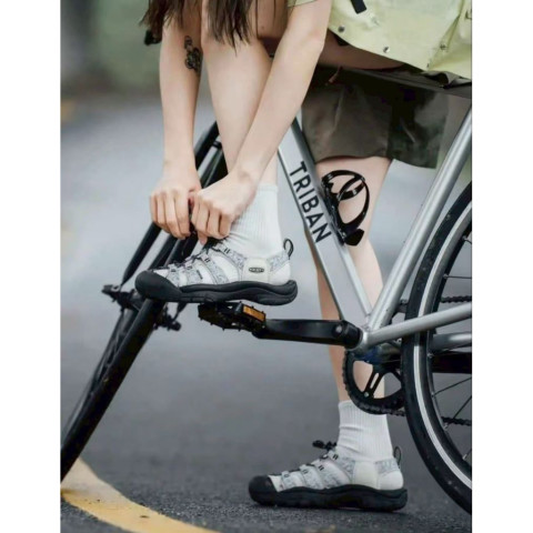 รองเท้ารัดส้น KEEN'S SANDAL พร้อมส่ง🔥ส่งจากไทย🇹🇭 รุ่นนิวพอร์ต พื้นนุ่ม Image2