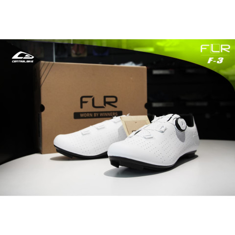 New2026!! FLR รองเท้าจักรยานเสือหมอบ F-3 มี3สีให้เลือก **เท้าคนหน้ากว้างใส่ได้ Image2