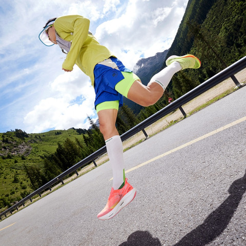 【จัดส่งในไทย】361 Degrees Flame 3.5 องศาเปลวไฟ ผู้ชายผู้หญิงรองเท้าวิ่งมืออาชีพมาราธอนแผ่นคาร์บอนรองเท้าแข่งรถ 672512215F Image6