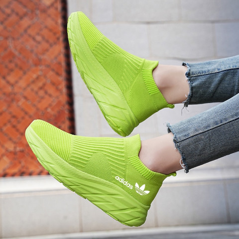 【ใหม่ พร้อมส่ง】รองเท้าผ้าใบลําลอง พื้นนิ่ม สีพื้น ระบายอากาศ ใส่สบาย เหมาะกับการวิ่ง เล่นกีฬา ไซซ์ 36-44 2023 Image5