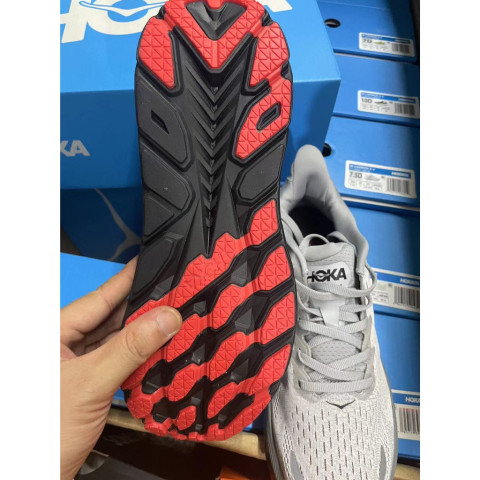 Qykz HOKA ONE ONE Clifton 8 OutDoor Shock Absorption รองเท้ากีฬาสีเทาสีดําสีแดงผู้ชายและผู้หญิงขนาด 36-45 Image7