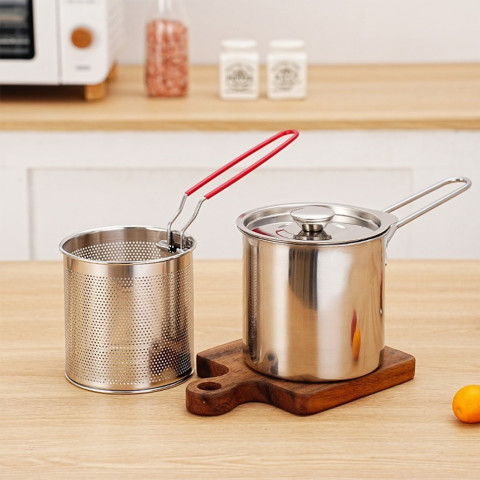 Alechaung หม้อทอดสแตนเลส หม้อกรองน้ำมัน Oil filter pot 1.2l 1.7l พร้อมที่จับ ช่วยกรองน้ำมันได้ดี Image6