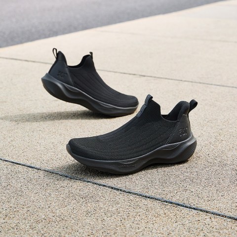 361 Degrees One Pedal รองเท้ากีฬาชาย รองเท้าวิ่ง/รองเท้าลำลองแบบสวม พื้นนุ่ม ระบายอากาศได้ดี 672542215F Image5