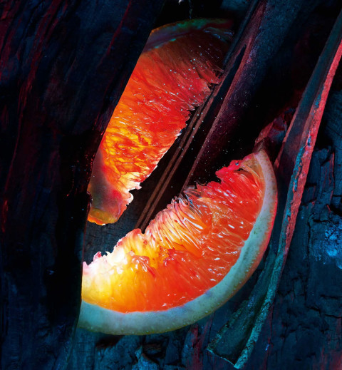 หัวเชื้อน้ำหอมแท้ ดิ ออร์ เทียบกลิ่น SAVAG Elixir ดื่มด่ำอยู่ในความสดชื่นอันเป็นเอกลักษณ์ของน้ำหอม ด้วยหัวใจใแห่งการเย้ายวนของเครื่องเทศ ปริมาณ 30 - 1000มล. Image5