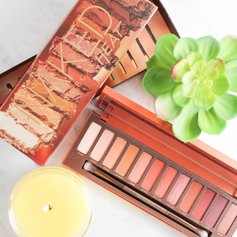 อายแชโดว์ heat palette Eyeshadow Palette พาเลทอายแชโดว์ 12สี พร้อมแปรงและกระจก 12x1.3g. Image5