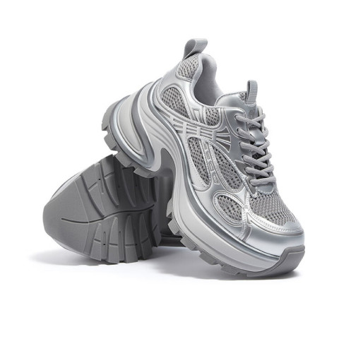 CAMEL CROWN รองเท้า Chuckty สตรี ดีไซน์ chunky sole เพิ่มความสูงให้คุณ Image3