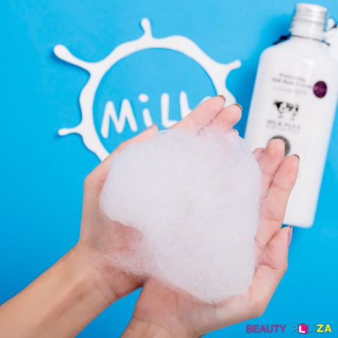 BEAUTY BUFFET SCENTIO MILK PLUS  BRIGHTENING SHOWER CREAM เซนทิโอ มิลค์พลัส ไบร์ท แอนด์ไวท์ ชาวเวอร์ครีม (450 ML.) Image3