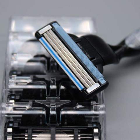 มีดโกนสำหรับผู้ชาย 3 ใบมีด Image3