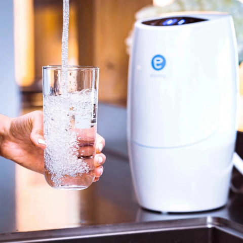 ของแท้100%ช็อปไทย ชุดไส้กรองคาร์บอนกัมมันต์และหลอดอุลตร้าไวโอเล็ท Amway eSpring ไส้กรองน้ำอีสปริงรุ่น 100186TH Image2