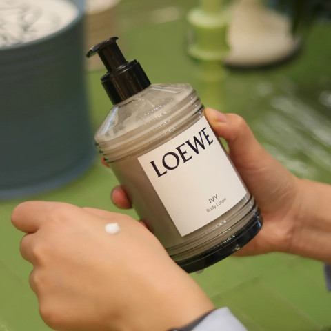 สบู่เหลวอาบน้ำ liquid soap 360ml กลิ่น Liquorice/Tomato Leaves/Oregano ให้ความชุ่มชื้นและกลิ่นหอมสดชื่น Image1