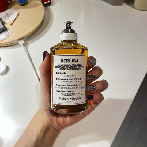 น้ำหอมแบรนด์ น้ำหอม Replica Jazz Club Eau De Toilette  for men 100ml น้ำหอม ผู้ชาย แบรนด์ดัง Image2