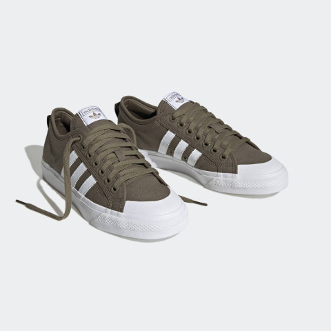 adidas Lifestyle Nizza Shoes Men Green HQ6763 Image4