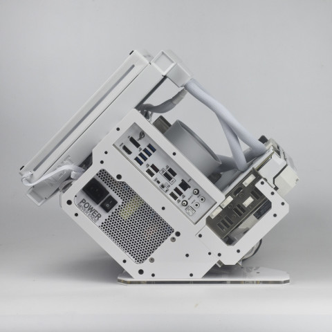 GEEEK Rhino M mATX Open Case Image7