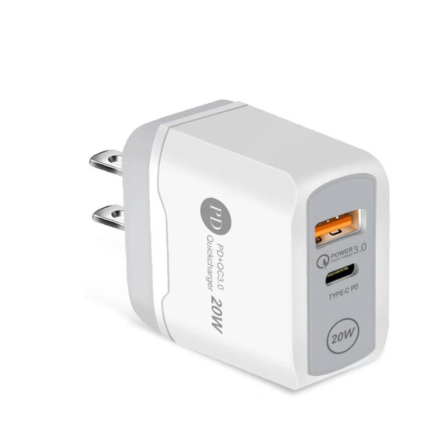 Fast Charger 25W Pd Qc3.0 USB Type C Fast Quick Charge iPhone Charger Mobile Phone Charger for Samsung iPhone
