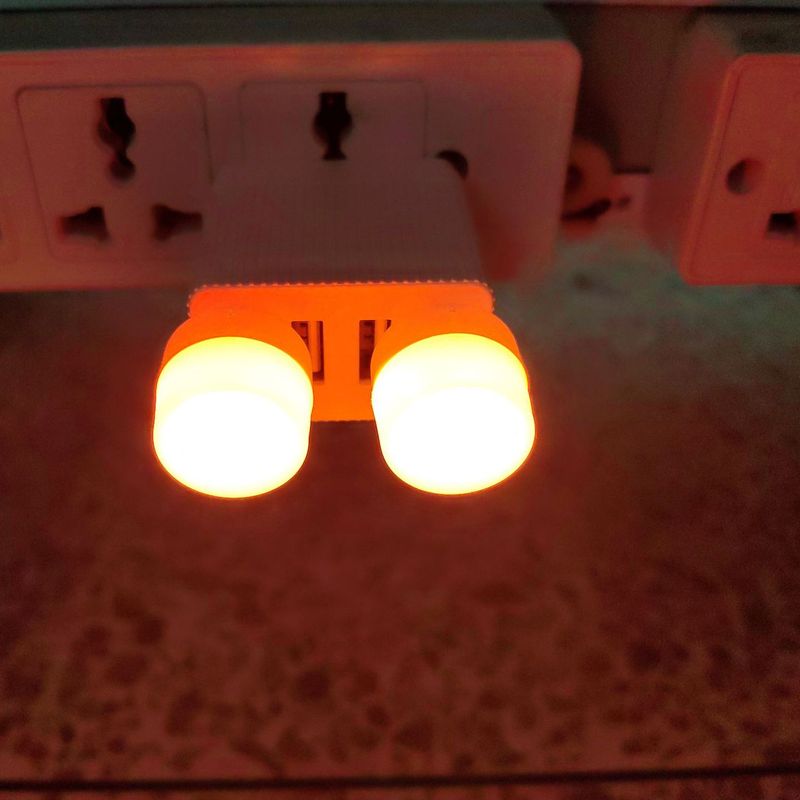 AOJN ไฟกลางคืนข้างเตียงไร้สายไฟตอนกลางคืนห้องนอน USB สร้างสรรค์โคมไฟตั้งโต๊ะปกป้องดวงตาปลั๊กอินตกแต่งบรรยากาศ