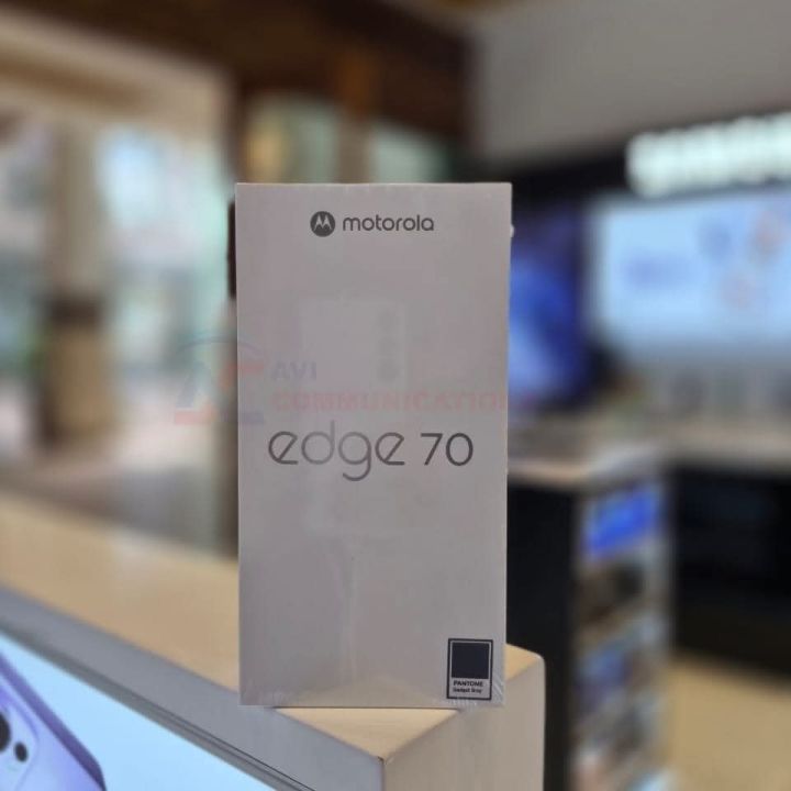 สมาร์ทโฟน Motorola Edge 70 รุ่นใหม่ × หน้าจอ OLED ขนาด 6.7 นิ้ว × แบตเตอรี่ Si/C Li-Ion 5000mAh × ระบบปฏิบัติการ Android | Lazada Thailand