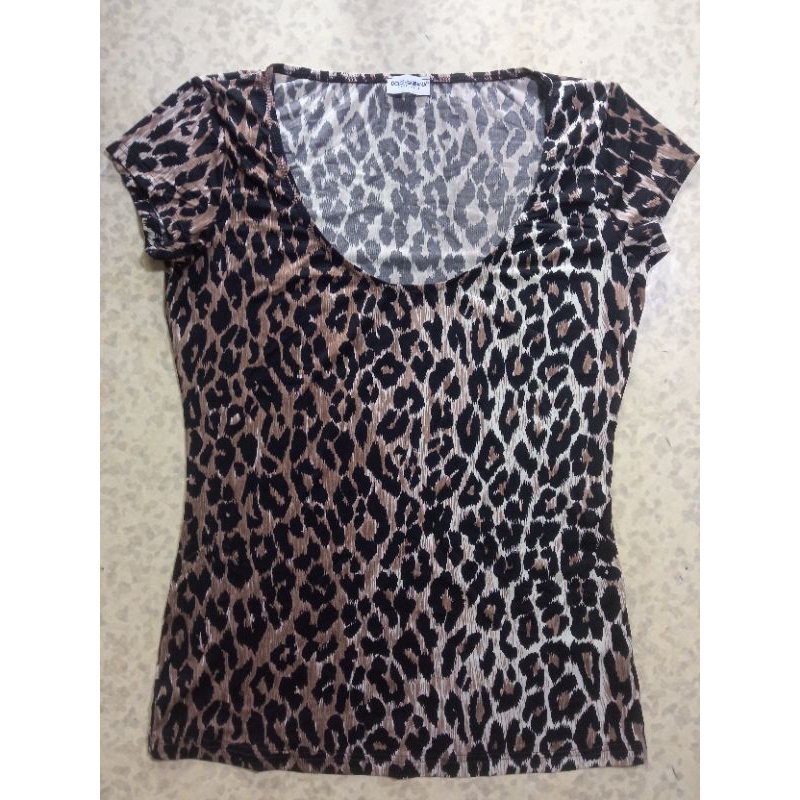 เสื้อ DOLCE & GABBANA | Shopee Thailand