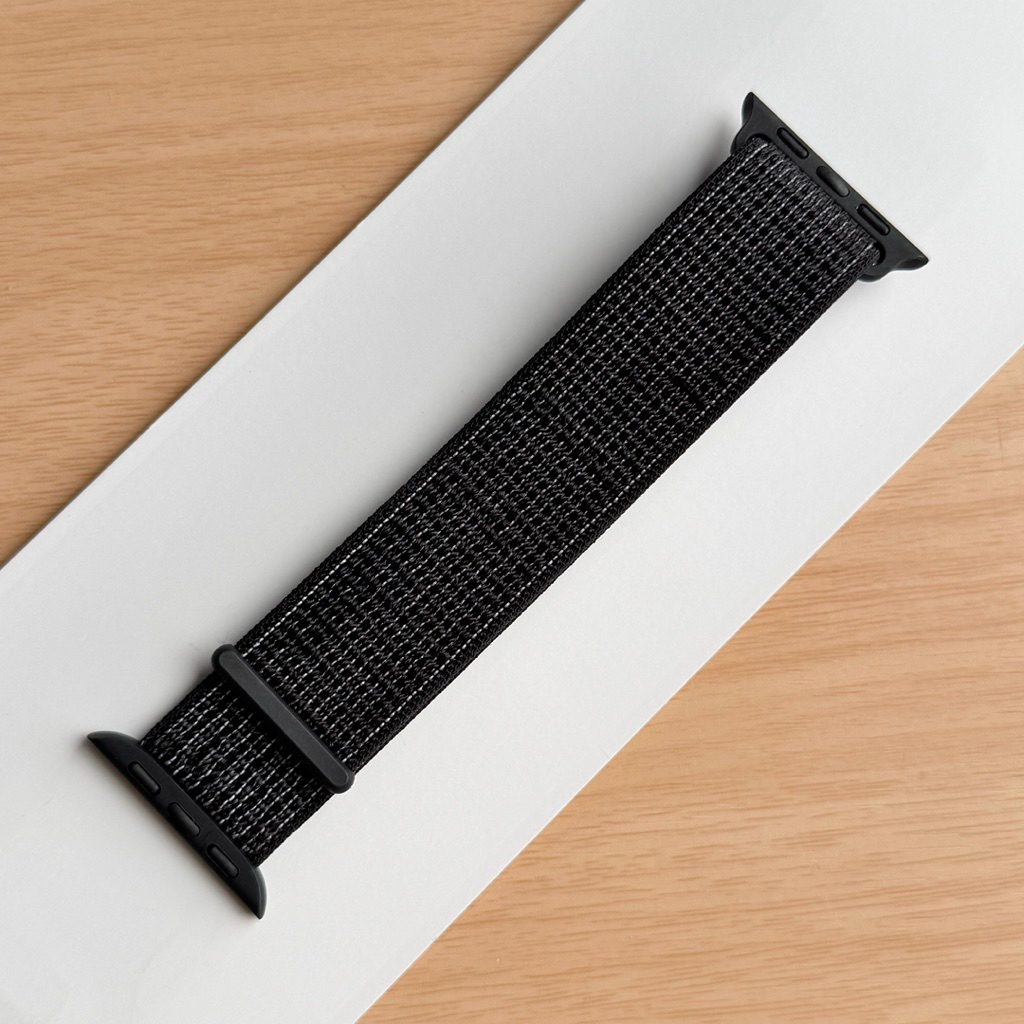 สาย black/pure platinum nike sport loop ของแท้มือหนึ่ง💯 Size 38/40/41/42(s10-11) ใส่ได้ค่ะ ไม่มีกล่องนะคะ
