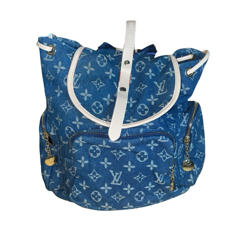 กระเป๋าเป้ Louis Vuitton | Shopee Thailand