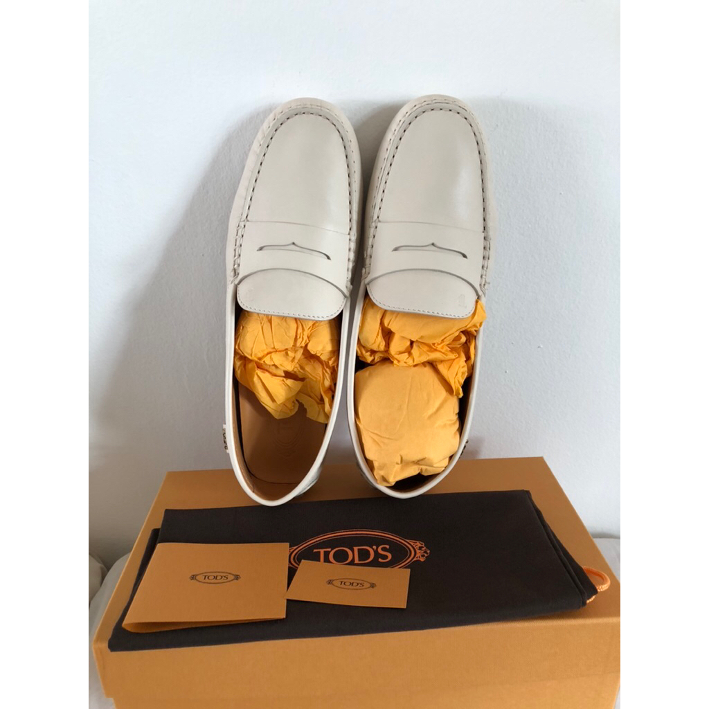Tod’s Gommino รุ่นฮิต ของแท้ สภาพสวยใหม่ | Shopee Thailand