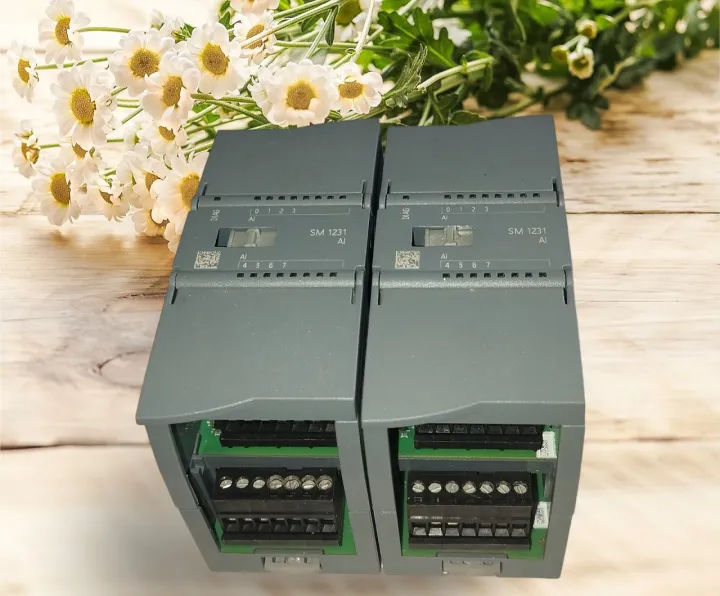 SIEMENS PLC PLC SIEMENS SIMATIC S7-1200 SM1231 สภาพใช้งาน 99%) | Lazada Thailand