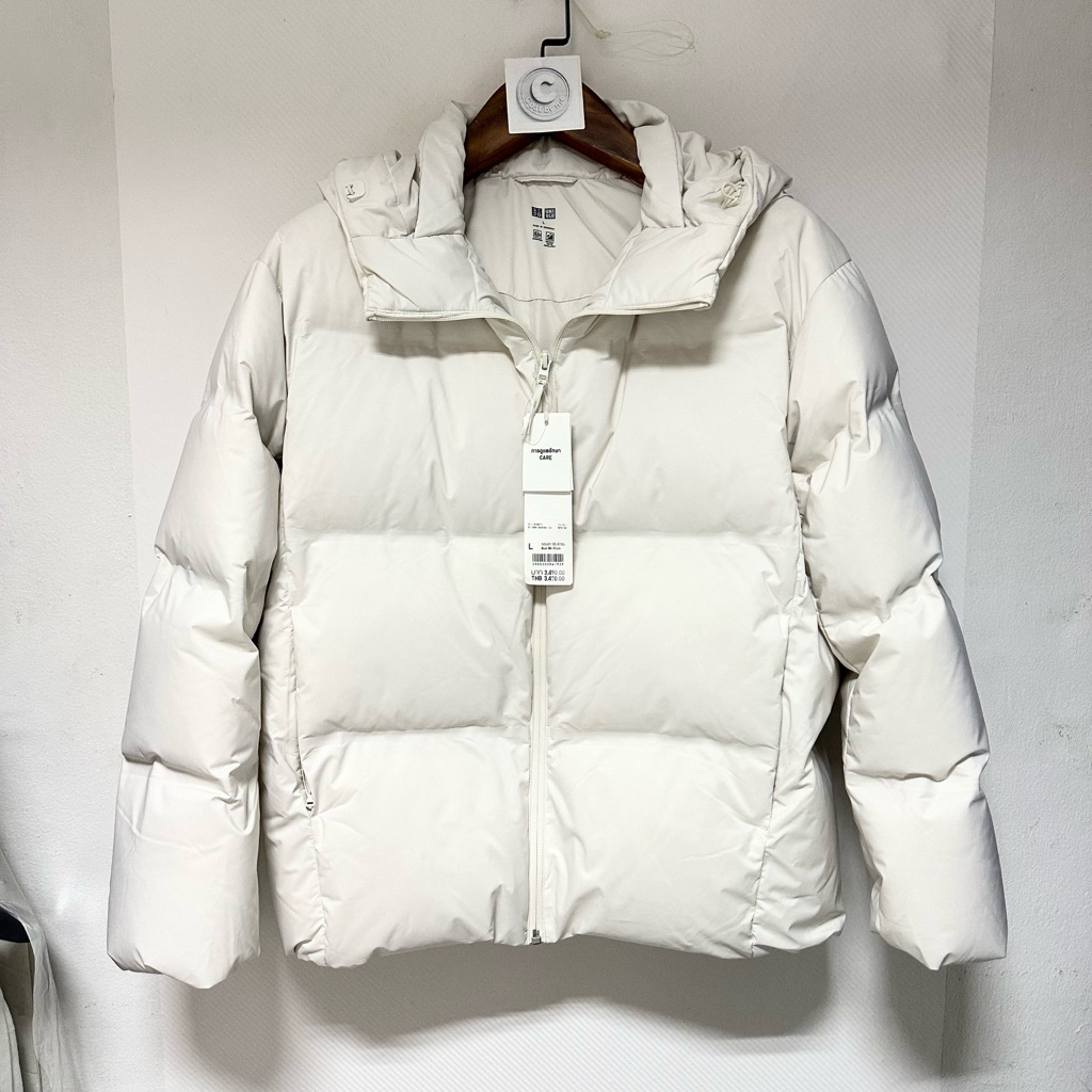 Uniqlo เสื้อขนเป็ด รุ่นไร้ตะเข็บ Seamless down parka | Shopee Thailand