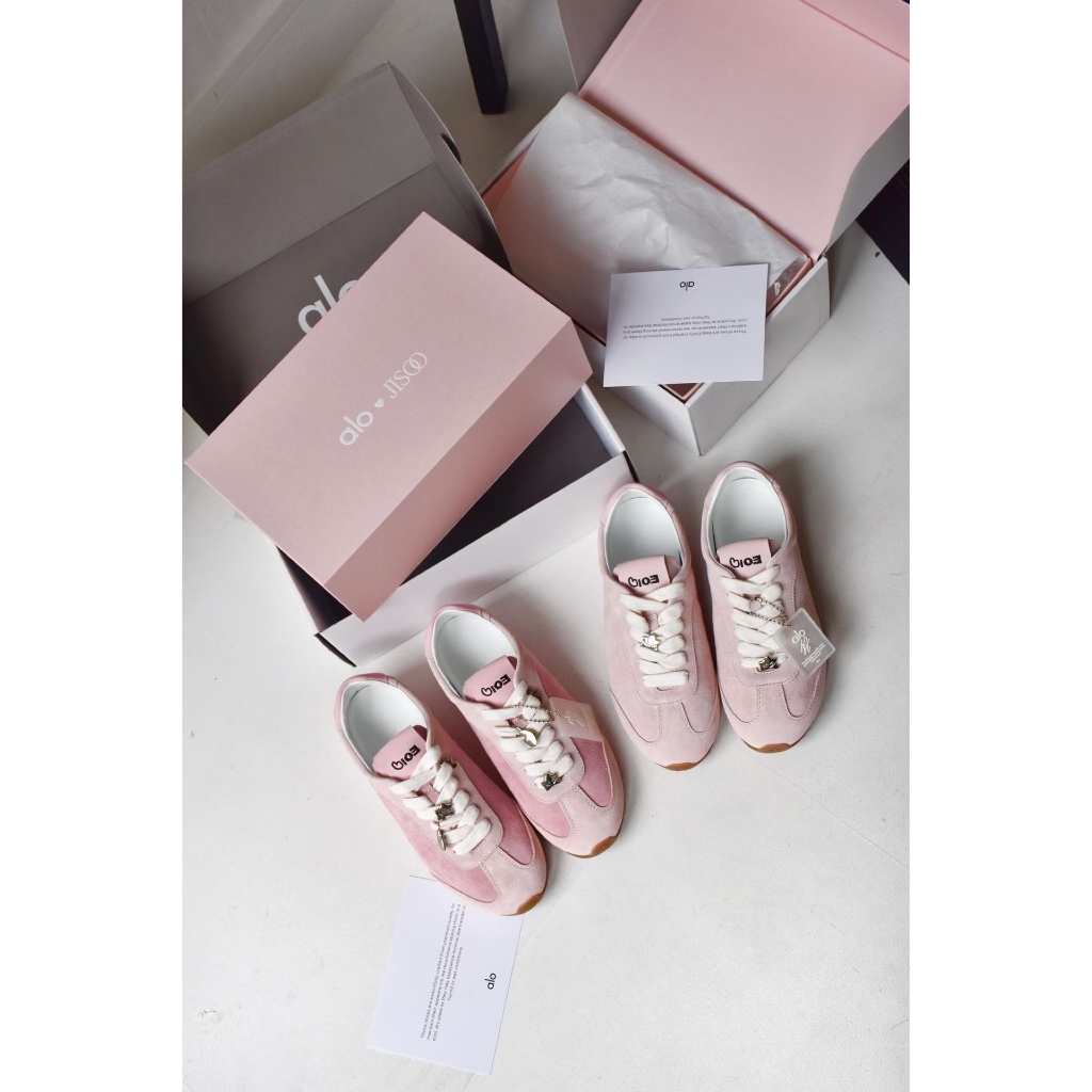 รองเท้าผ้าใบ ALO Sunset Sneaker + Jisoo หนังกลับ นุ่ม มี 2 สี สินค้าใหม่ ของแท้ | Shopee Thailand