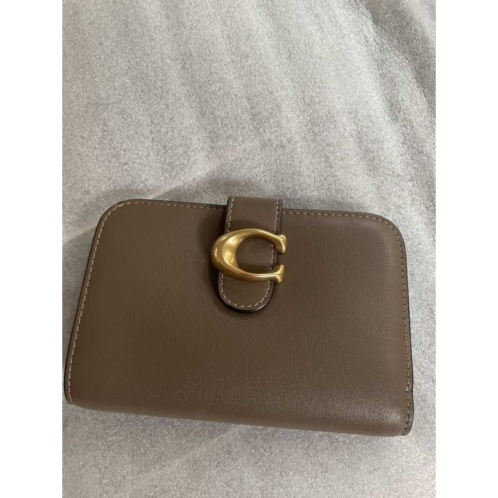กระเป๋าสตางค์ Tabby Medium Wallet | Shopee Thailand