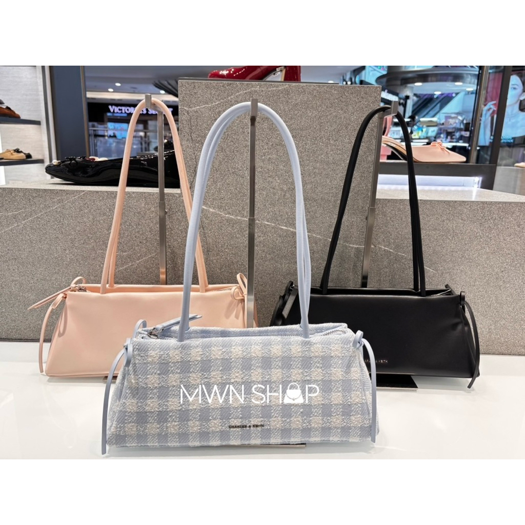 Charles&keith กระเป๋า hazel มีโค้ดลด30% Bow Elongated Trapeze Shoulder Bag กระเป๋าสะพายไหล่ ของแท้จากชอป