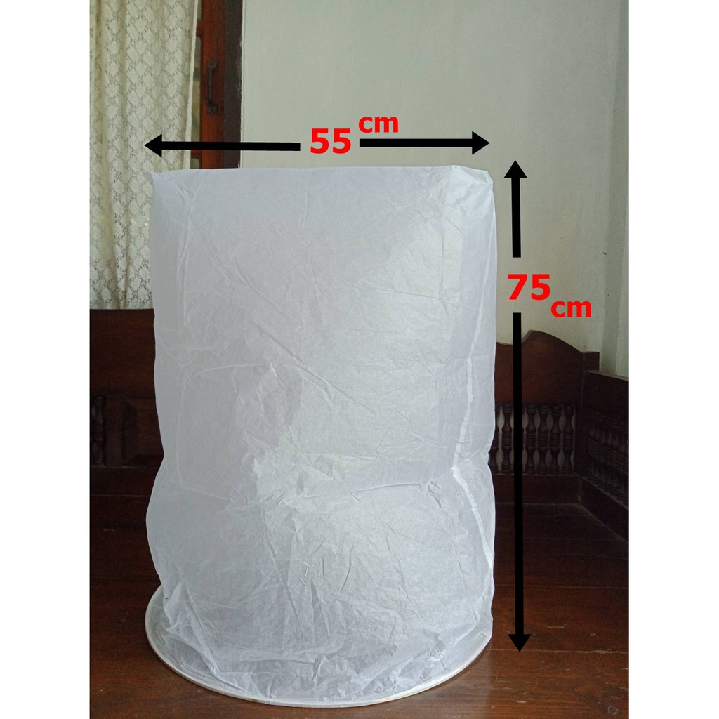 โคมลอย 5 ลูก 55x75 ซม. สีขาว มีไส้โคมครบชุด