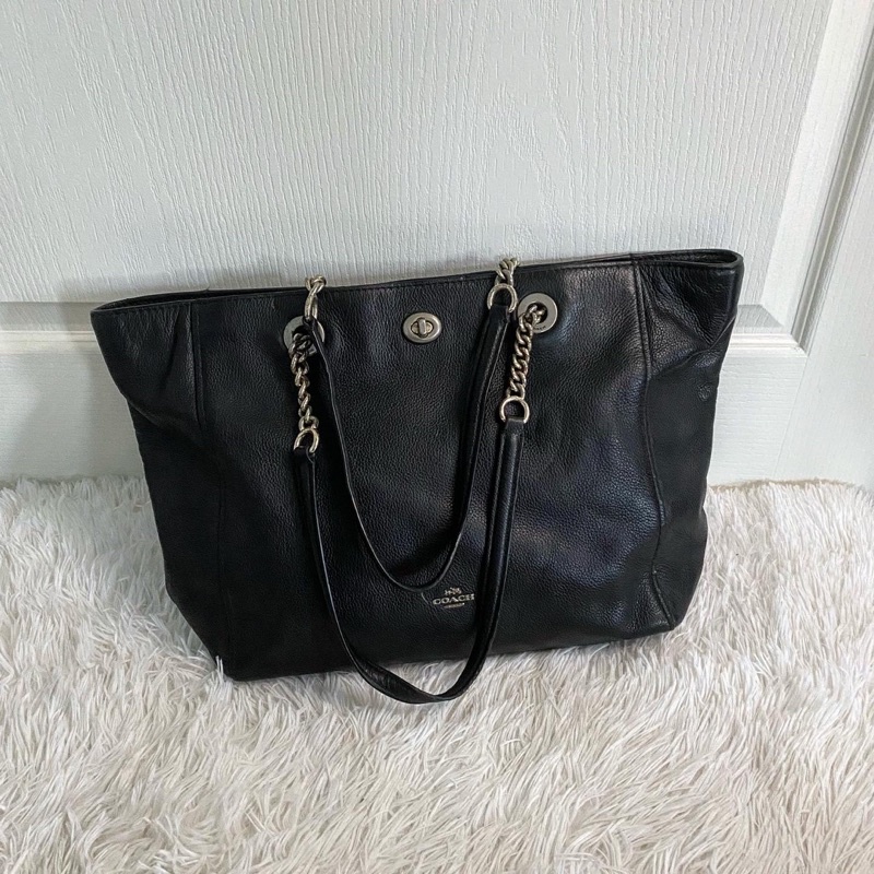 Used Coach Turnlock Chain Crossgrain Leather Tote Bag, Blackแท้ | Shopee Thailand
