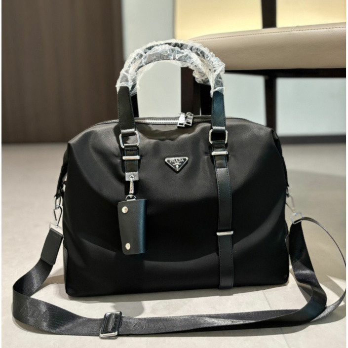 Travel Style PRADA KEEPALL กระเป๋าถือไนลอนคุณภาพสูงความจุขนาดใหญ่กีฬากลางแจ้งกระเป๋าคอมพิวเตอร์ผู้ชาย