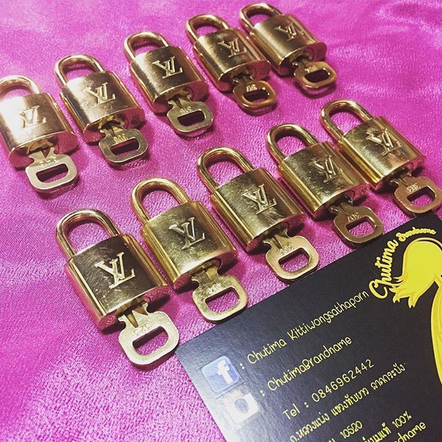 Louis vuitton key ของแท้ | Shopee Thailand
